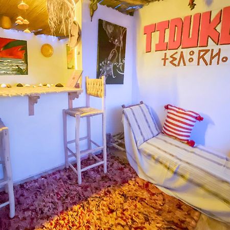 Bright Wave Surfhouse Pansiyon Tamraght Dış mekan fotoğraf