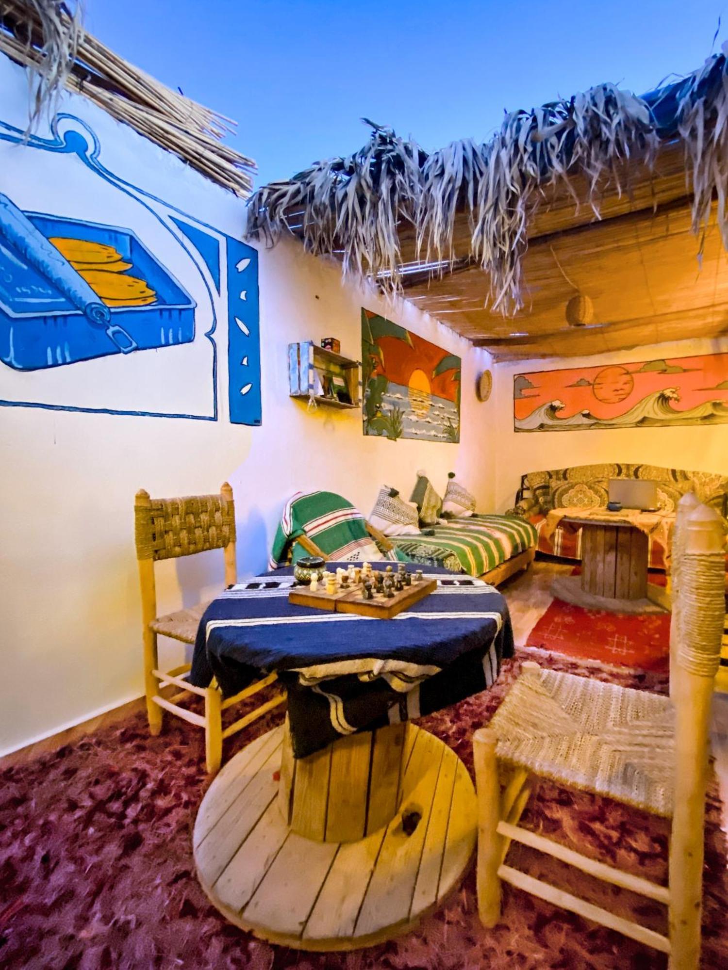 Bright Wave Surfhouse Pansiyon Tamraght Dış mekan fotoğraf