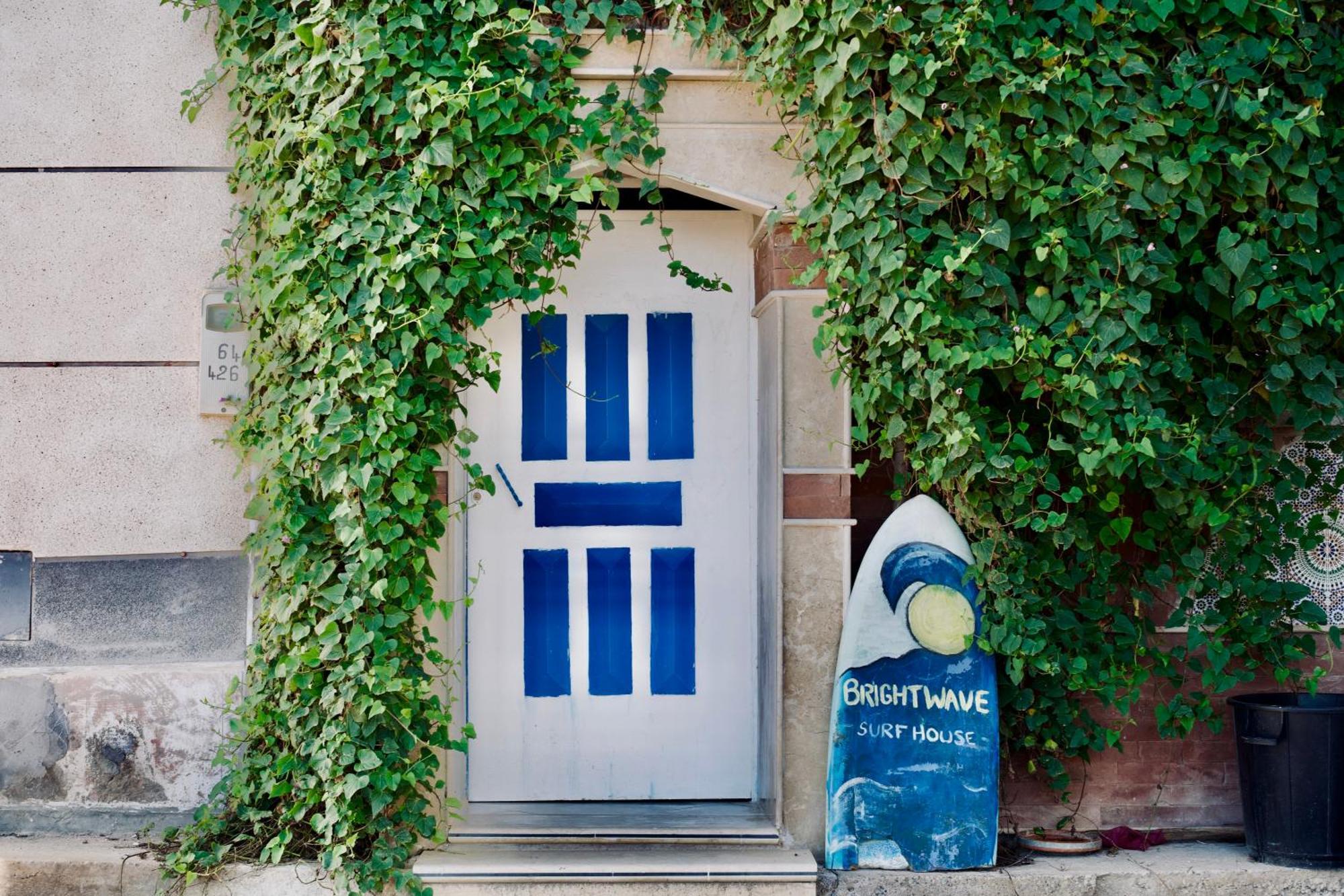 Bright Wave Surfhouse Pansiyon Tamraght Dış mekan fotoğraf